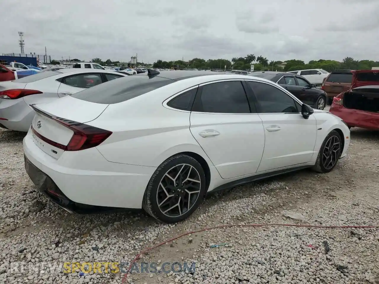 3 Photograph of a damaged car 5NPEK4JC8MH130360 HYUNDAI SONATA 2021