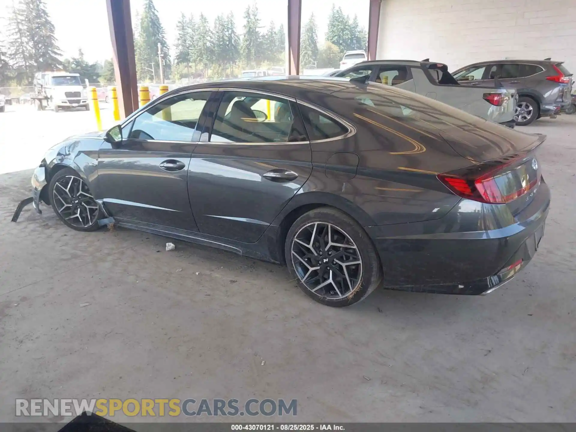 3 Photograph of a damaged car 5NPEK4JCXMH109543 HYUNDAI SONATA 2021