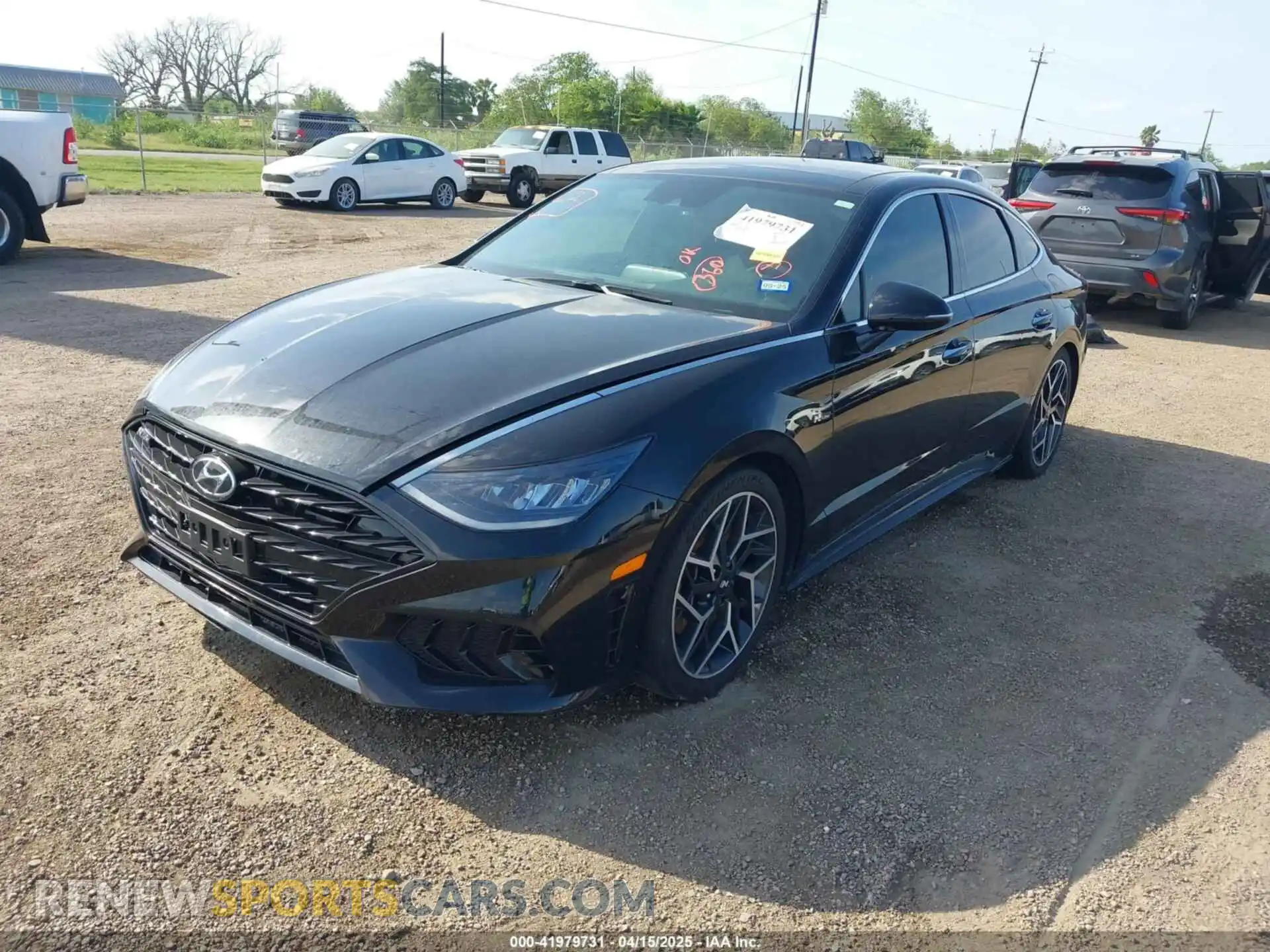 2 Photograph of a damaged car 5NPEK4JCXMH131428 HYUNDAI SONATA 2021
