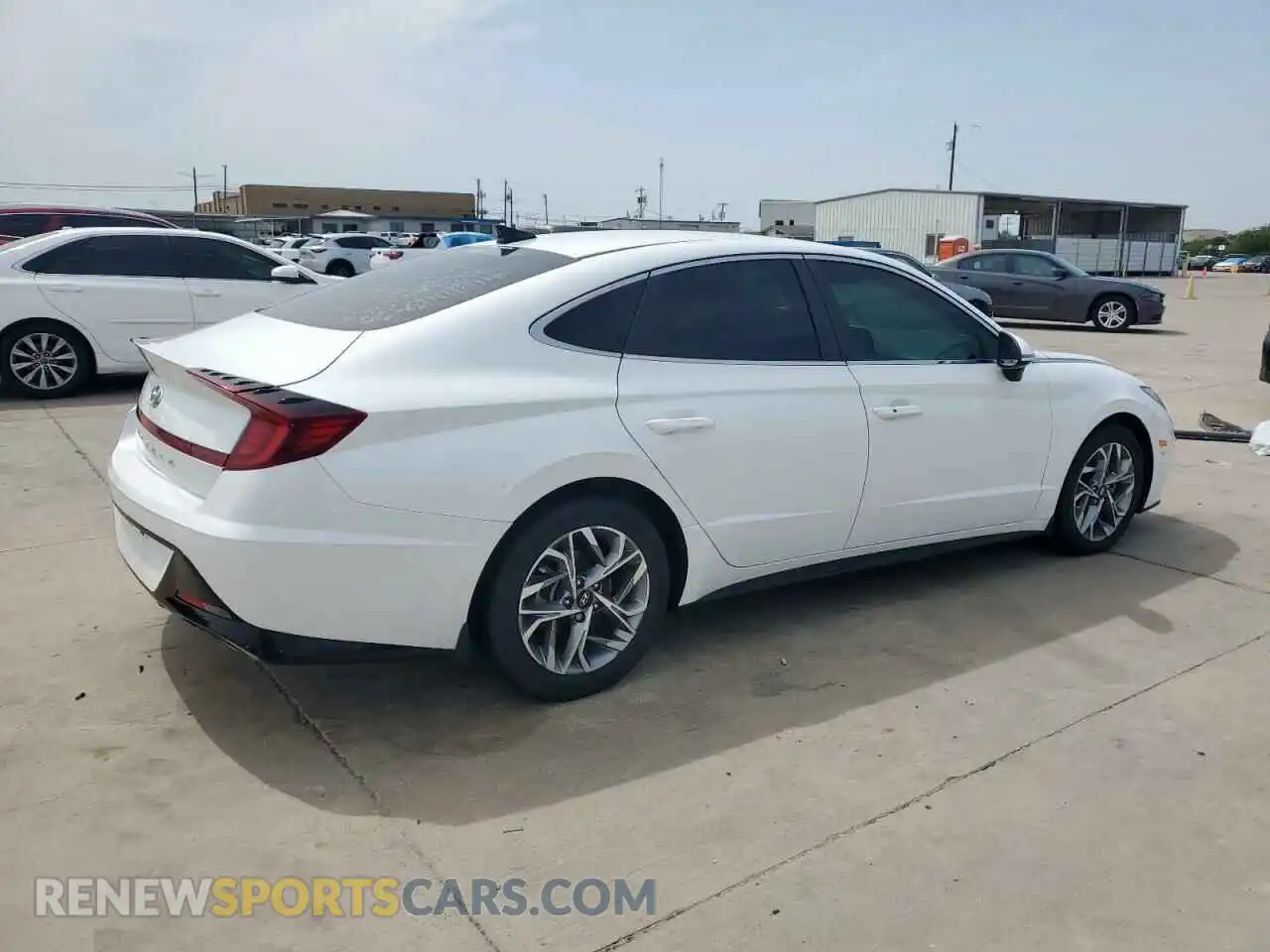 3 Photograph of a damaged car 5NPEL4JA1MH093891 HYUNDAI SONATA 2021