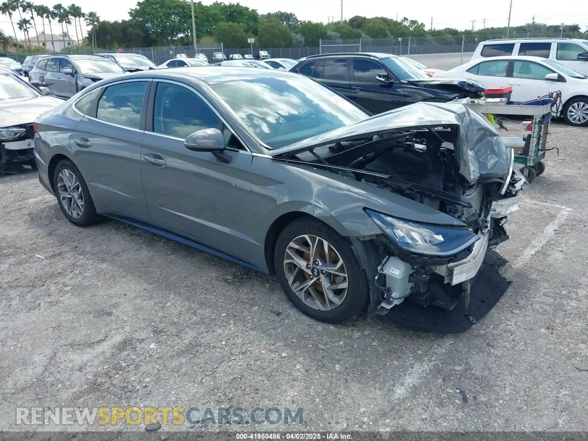 1 Photograph of a damaged car 5NPEL4JA1MH095723 HYUNDAI SONATA 2021