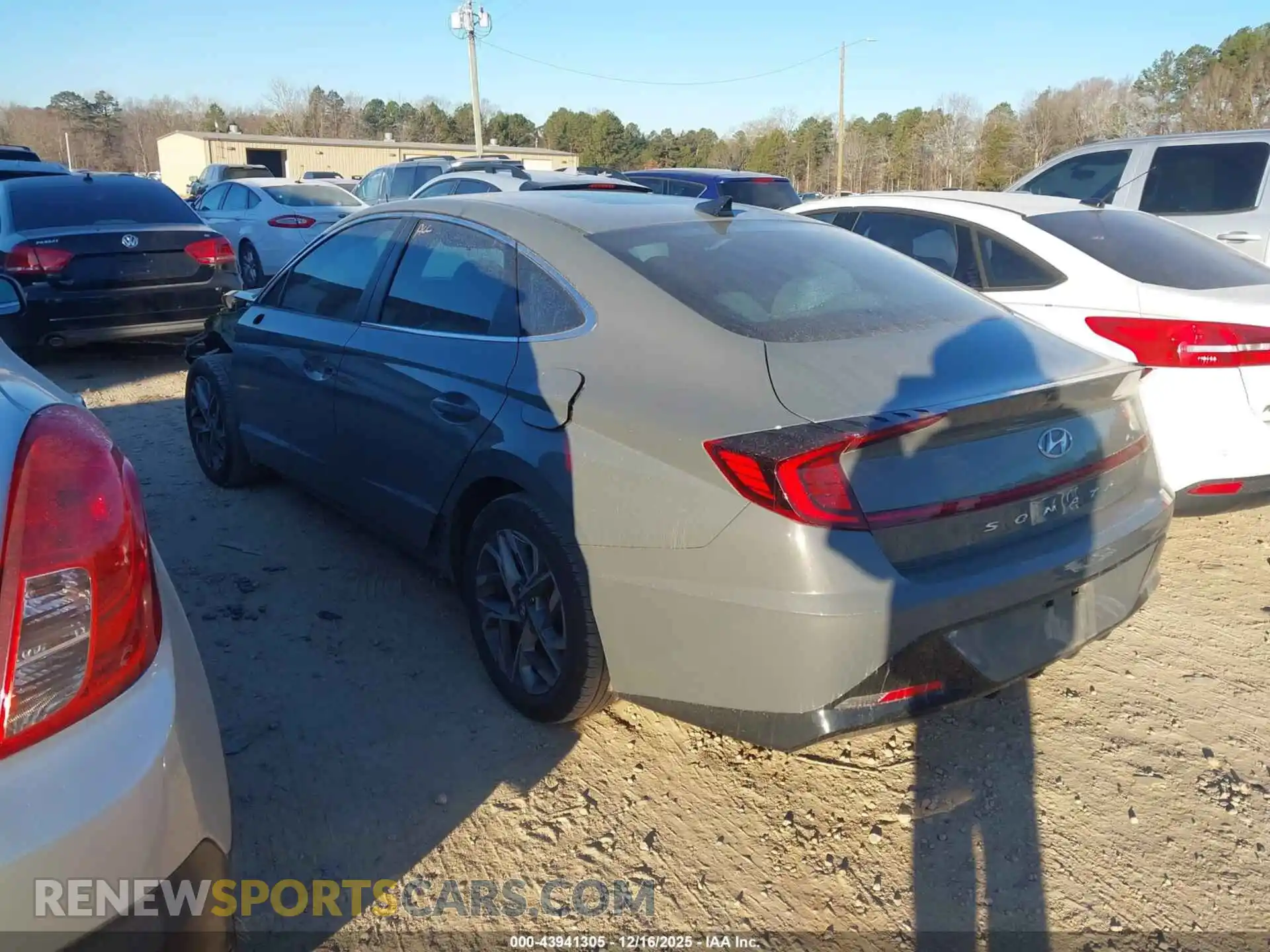 3 fotografías del automóvil dañado 5NPEL4JA2MH066294 HYUNDAI SONATA 2021