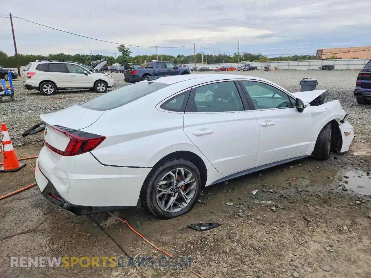 3 Фотография поврежденного автомобиля 5NPEL4JA2MH082379 HYUNDAI SONATA 2021