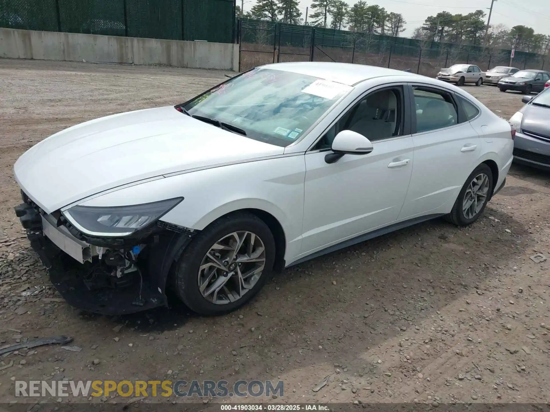 2 Photograph of a damaged car 5NPEL4JA2MH102128 HYUNDAI SONATA 2021