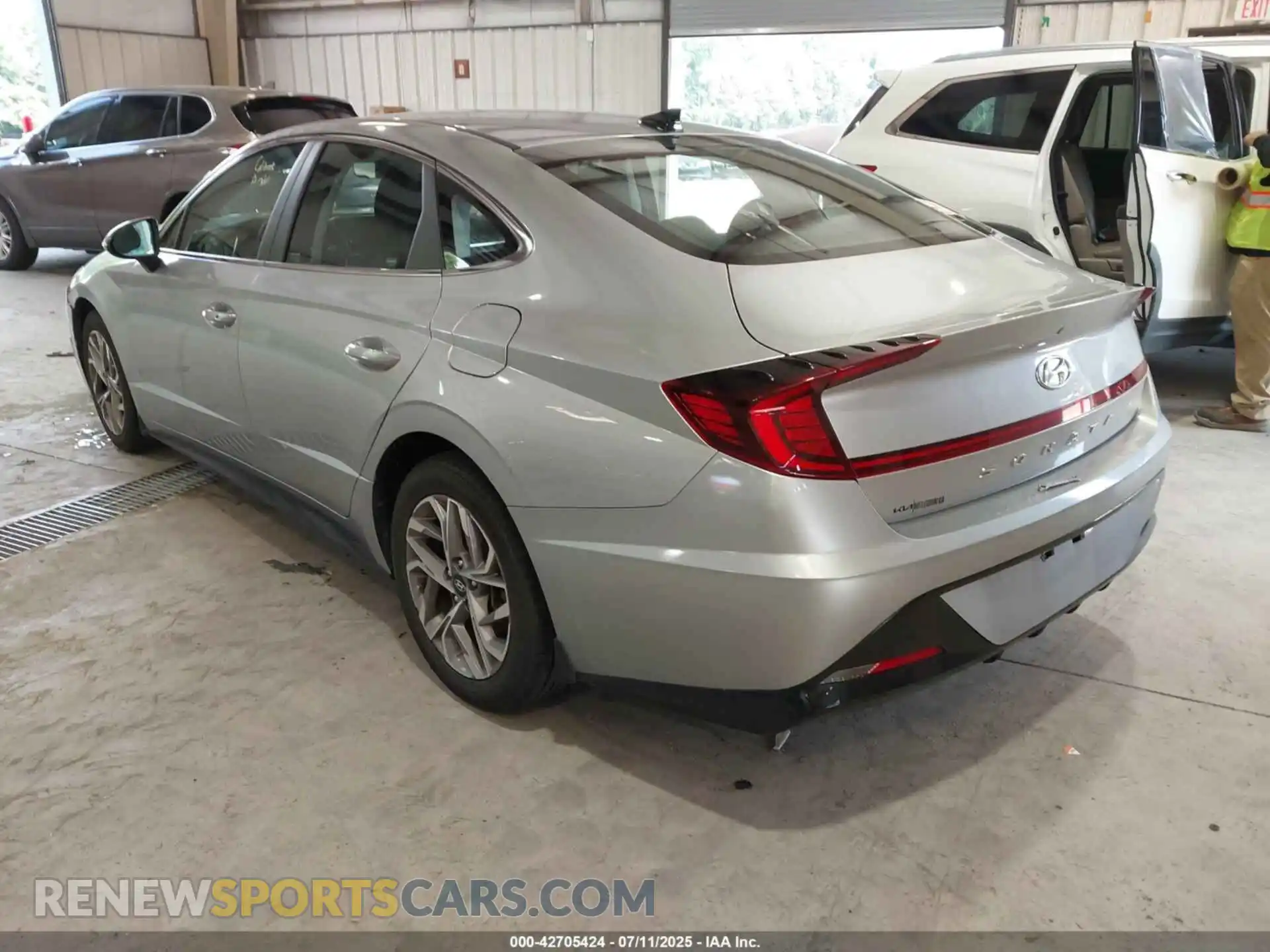 3 fotografías del automóvil dañado 5NPEL4JA2MH106065 HYUNDAI SONATA 2021