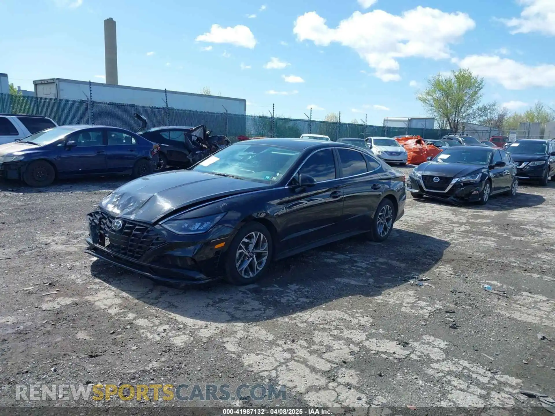 2 Photograph of a damaged car 5NPEL4JA3MH081922 HYUNDAI SONATA 2021