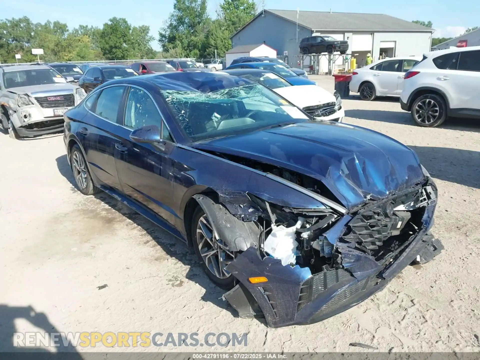 1 Photograph of a damaged car 5NPEL4JA3MH083895 HYUNDAI SONATA 2021