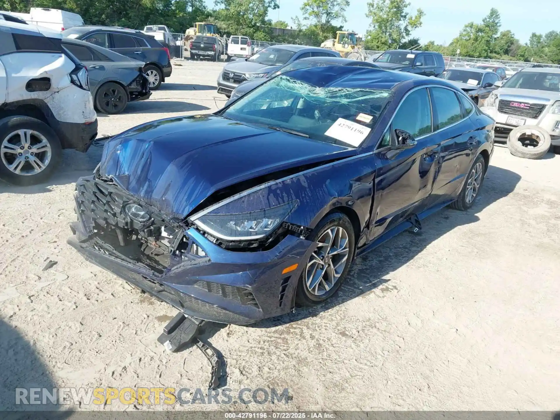 2 Photograph of a damaged car 5NPEL4JA3MH083895 HYUNDAI SONATA 2021