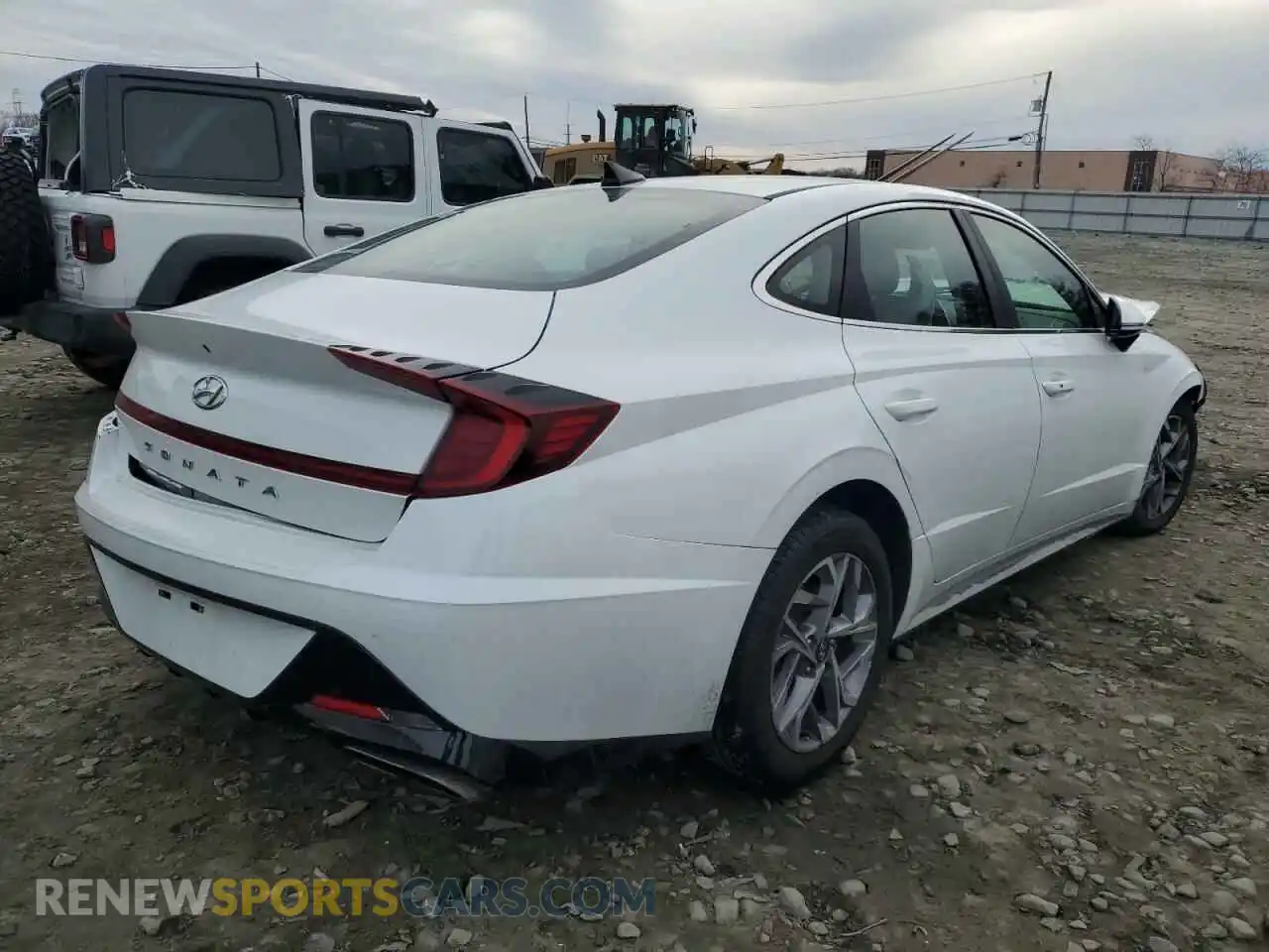 3 Photograph of a damaged car 5NPEL4JA3MH094332 HYUNDAI SONATA 2021