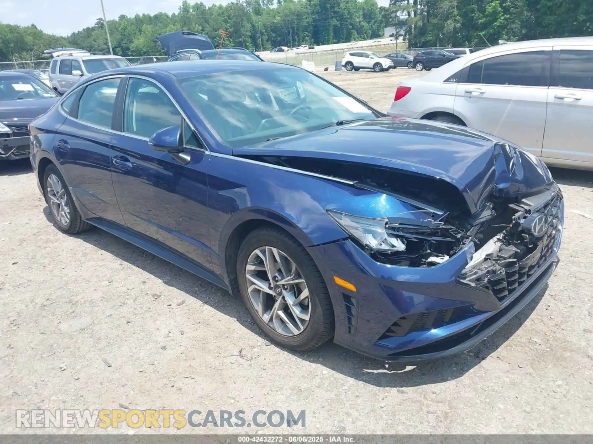 1 Photograph of a damaged car 5NPEL4JA4MH089835 HYUNDAI SONATA 2021