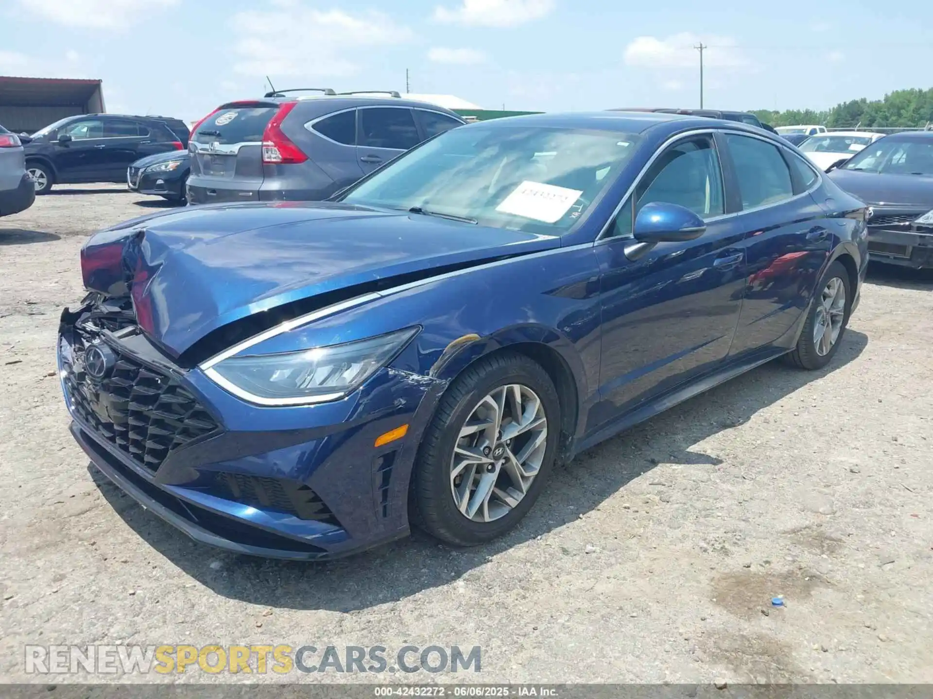 2 Photograph of a damaged car 5NPEL4JA4MH089835 HYUNDAI SONATA 2021