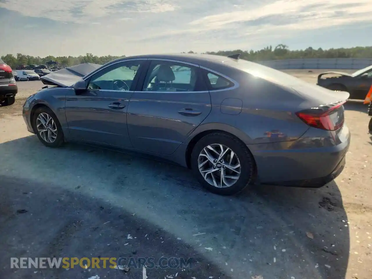2 Photograph of a damaged car 5NPEL4JA4MH093514 HYUNDAI SONATA 2021