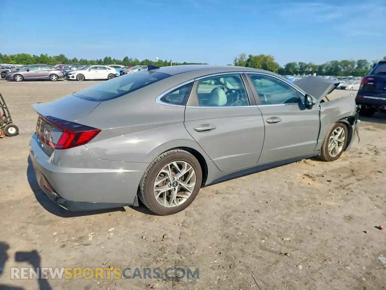 3 Photograph of a damaged car 5NPEL4JA4MH093514 HYUNDAI SONATA 2021