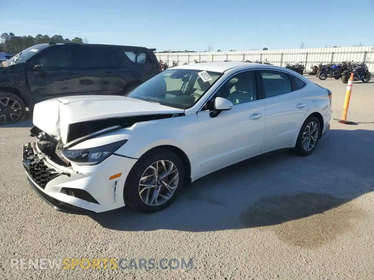 1 Photograph of a damaged car 5NPEL4JA4MH104043 HYUNDAI SONATA 2021