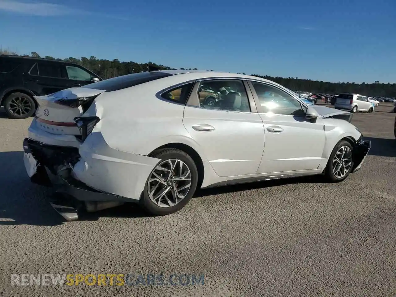 3 Photograph of a damaged car 5NPEL4JA4MH104043 HYUNDAI SONATA 2021