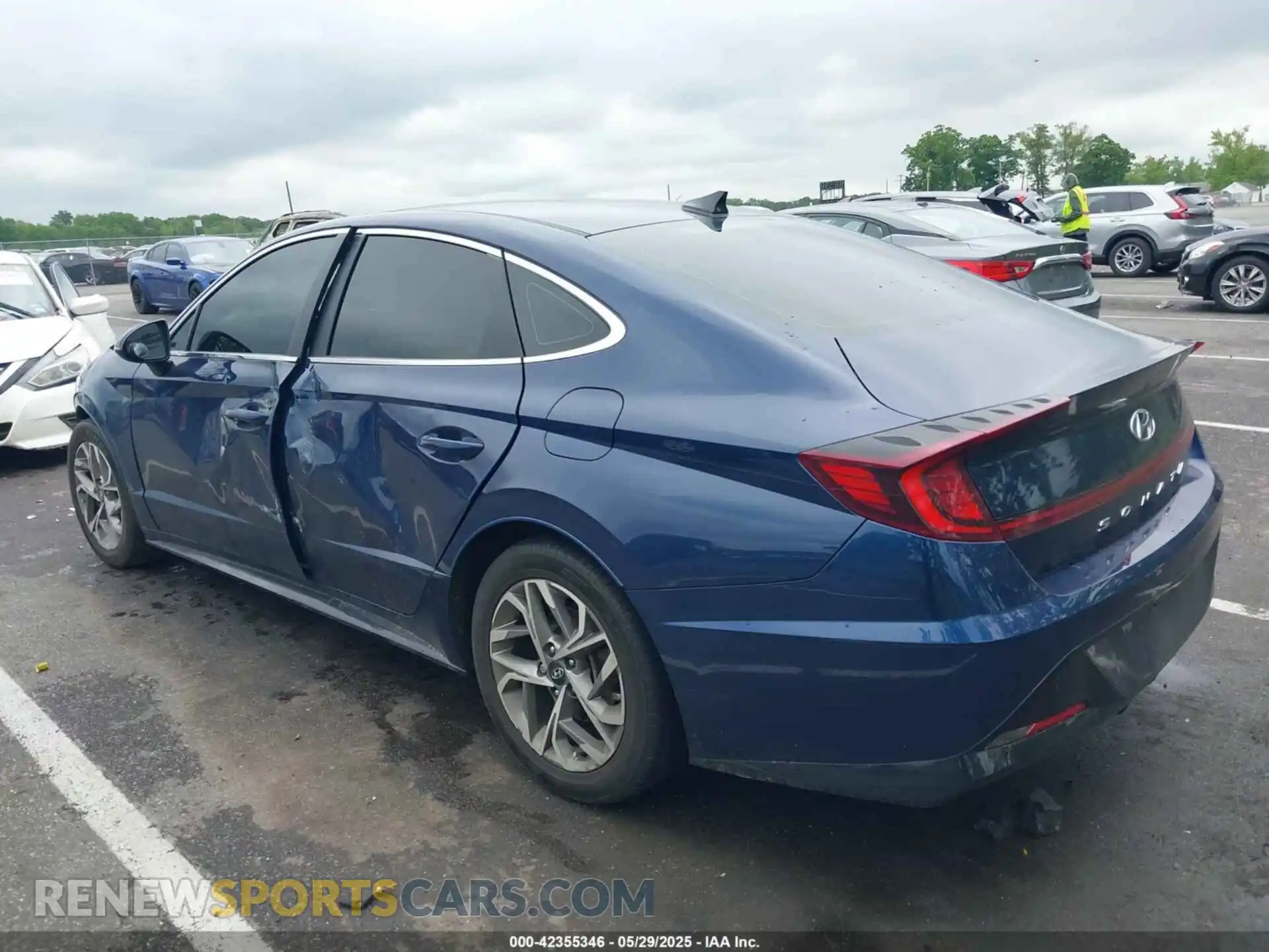 3 Фотография поврежденного автомобиля 5NPEL4JA4MH118752 HYUNDAI SONATA 2021