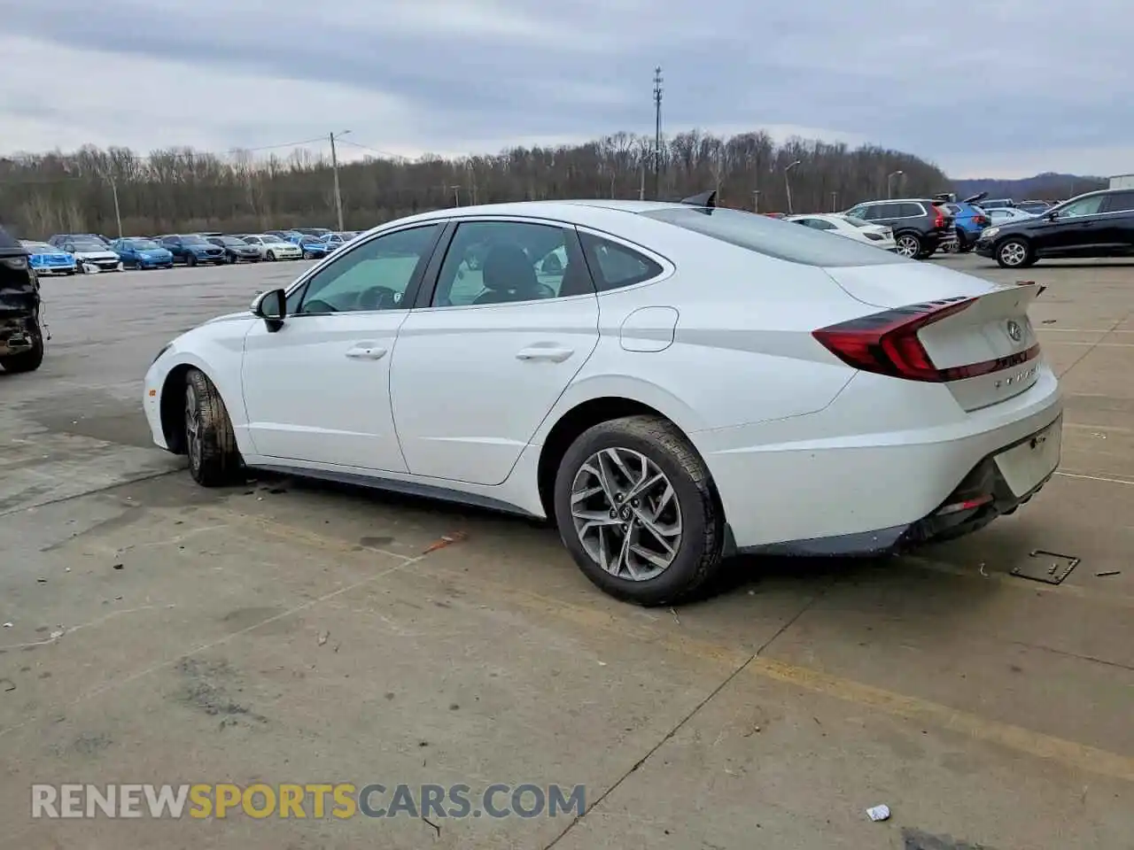 2 Photograph of a damaged car 5NPEL4JA5MH069819 HYUNDAI SONATA 2021