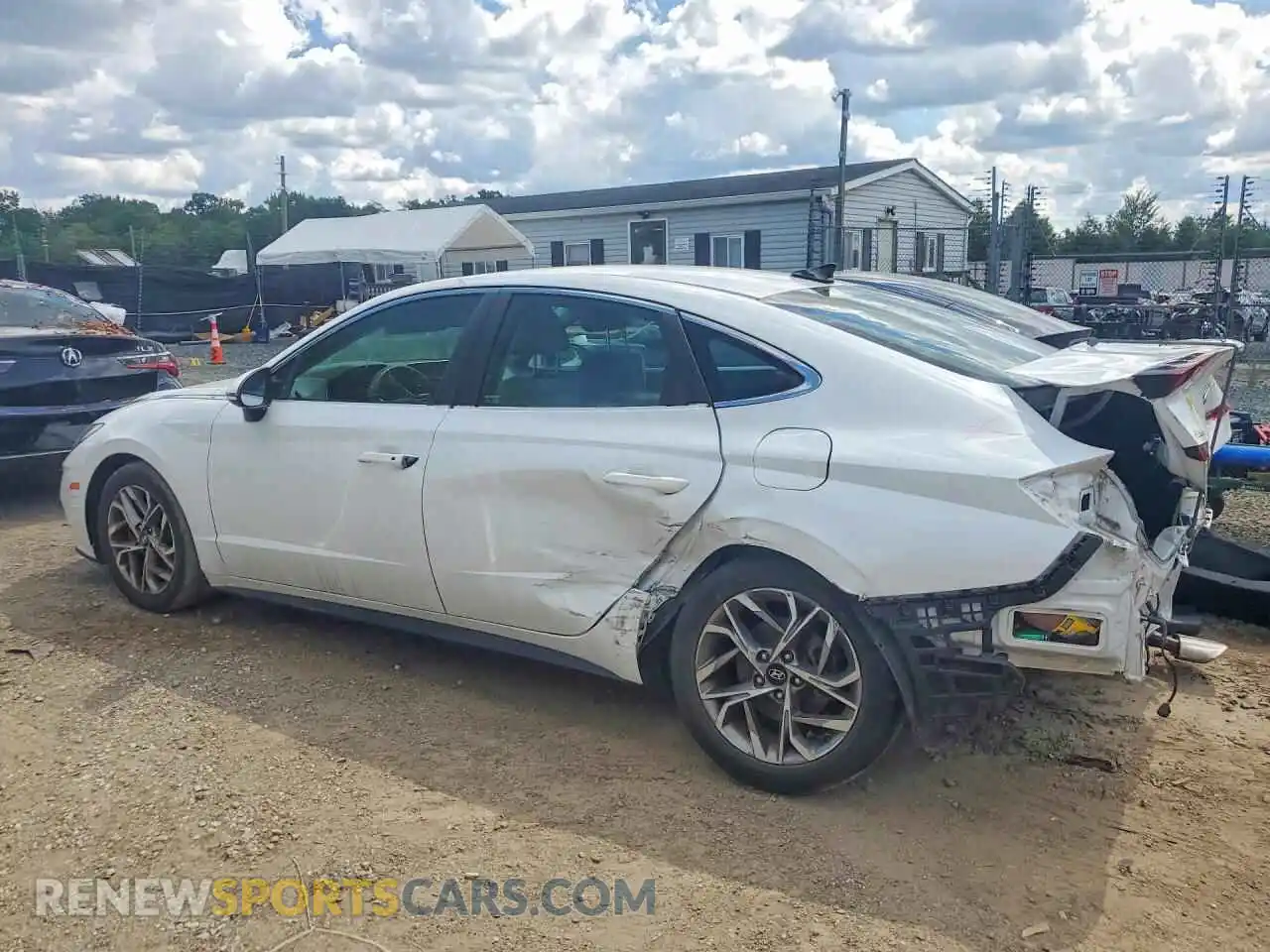 2 Photograph of a damaged car 5NPEL4JA5MH100907 HYUNDAI SONATA 2021