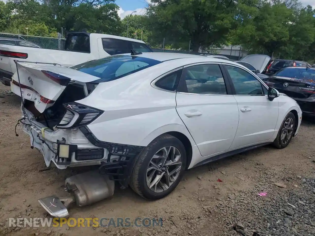 3 Photograph of a damaged car 5NPEL4JA5MH100907 HYUNDAI SONATA 2021