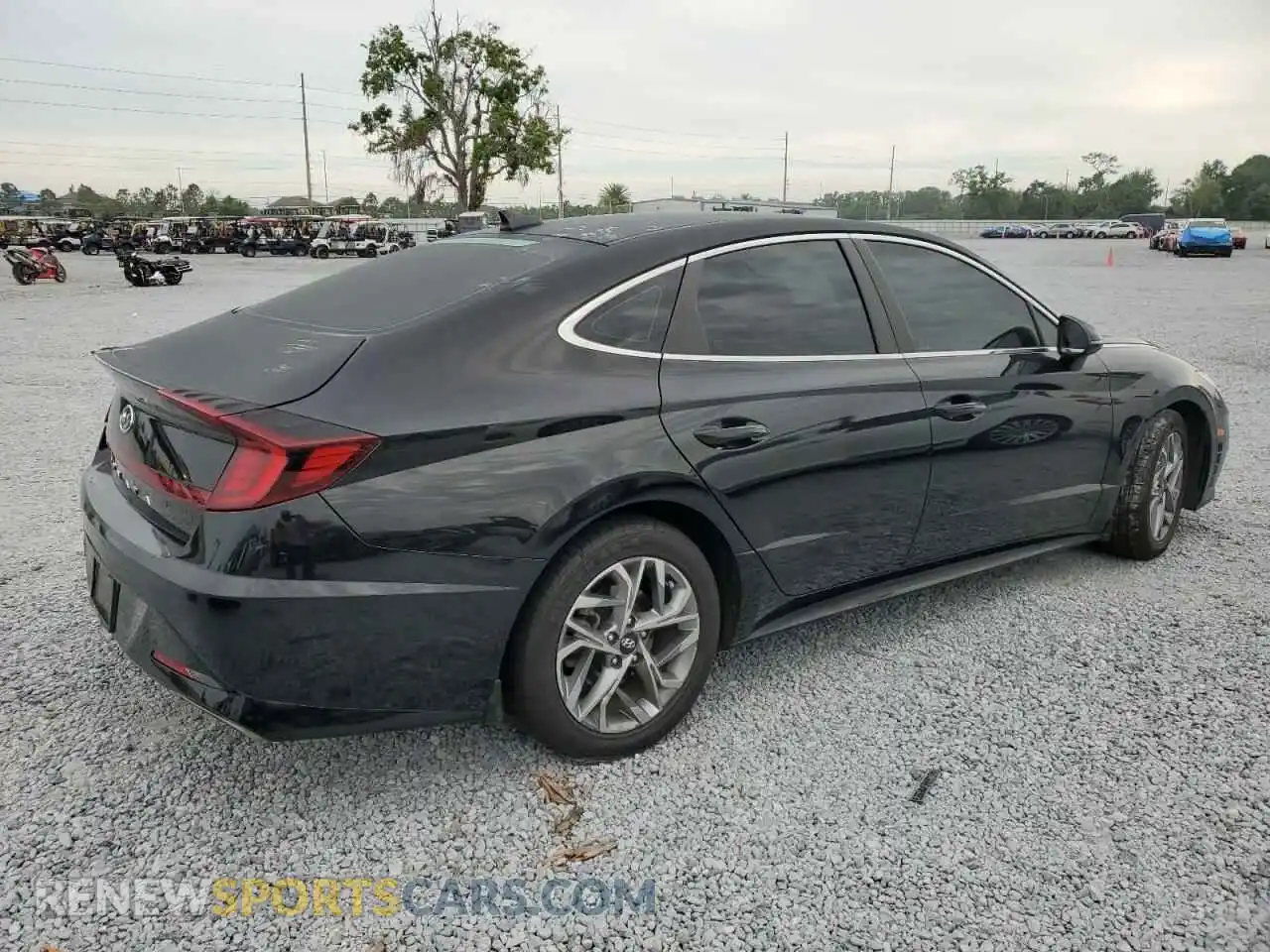 3 Photograph of a damaged car 5NPEL4JA6MH067822 HYUNDAI SONATA 2021