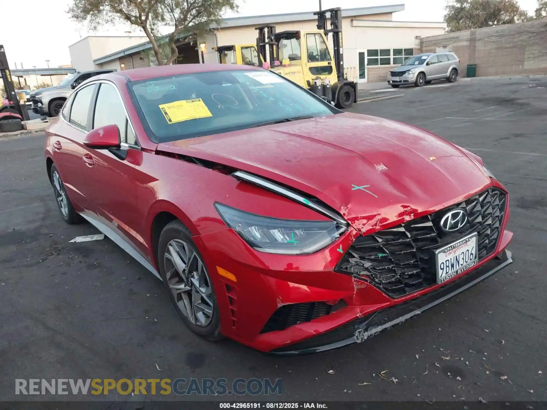 1 Photograph of a damaged car 5NPEL4JA6MH076603 HYUNDAI SONATA 2021