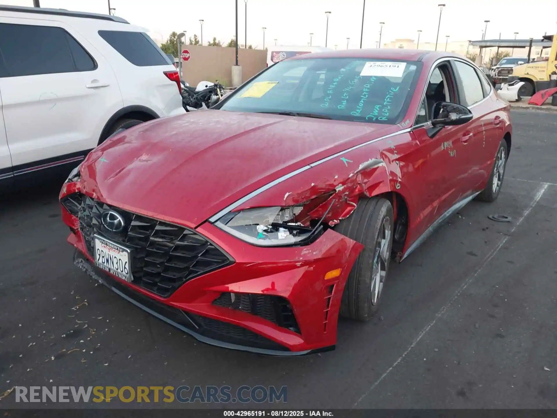 2 Photograph of a damaged car 5NPEL4JA6MH076603 HYUNDAI SONATA 2021