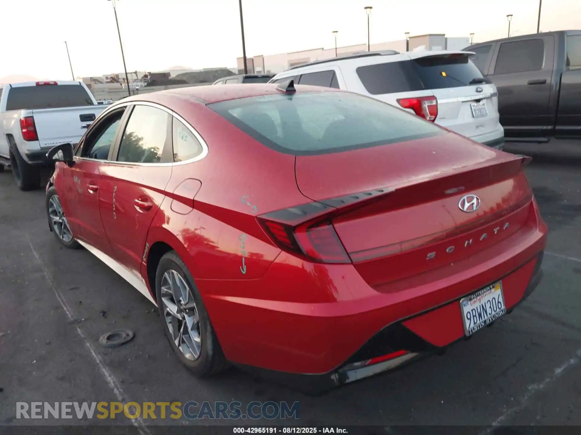 3 Photograph of a damaged car 5NPEL4JA6MH076603 HYUNDAI SONATA 2021