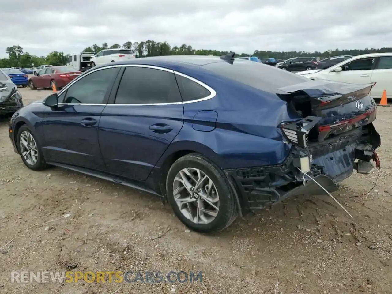 2 Photograph of a damaged car 5NPEL4JA6MH091098 HYUNDAI SONATA 2021