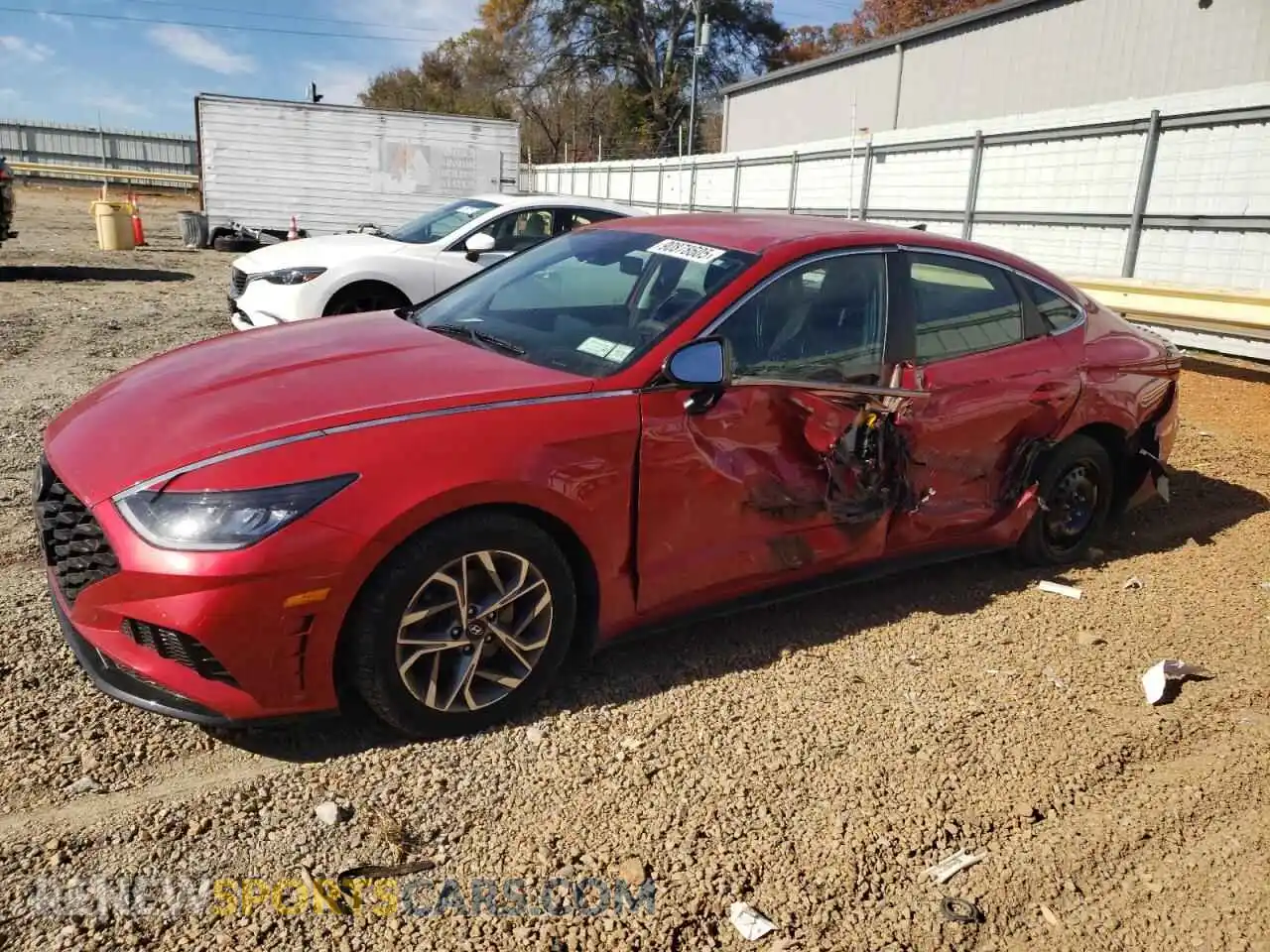 1 Photograph of a damaged car 5NPEL4JA6MH096592 HYUNDAI SONATA 2021