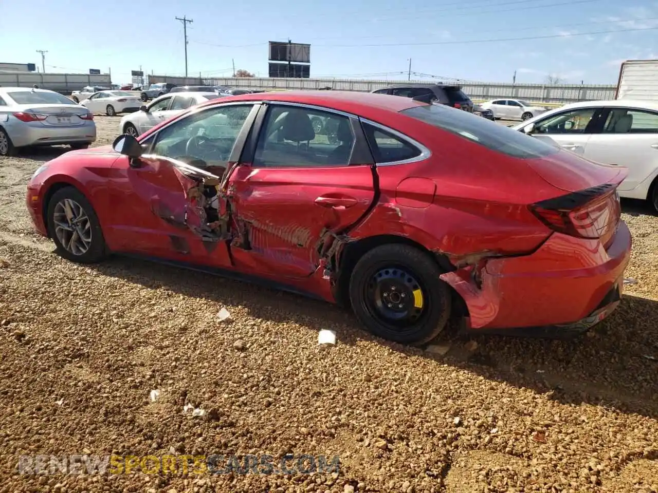 2 Photograph of a damaged car 5NPEL4JA6MH096592 HYUNDAI SONATA 2021
