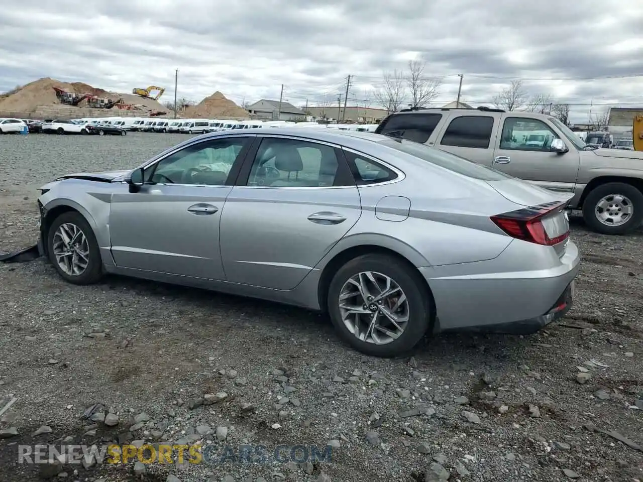 2 Photograph of a damaged car 5NPEL4JA6MH102388 HYUNDAI SONATA 2021