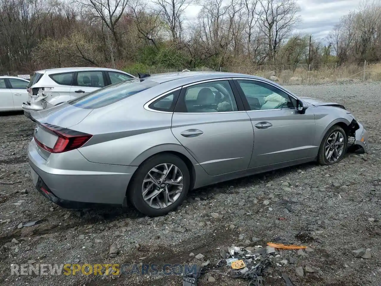 3 Photograph of a damaged car 5NPEL4JA6MH102388 HYUNDAI SONATA 2021
