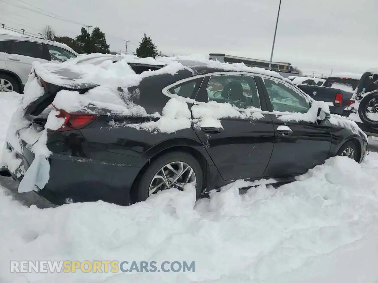 3 Photograph of a damaged car 5NPEL4JA8MH068549 HYUNDAI SONATA 2021