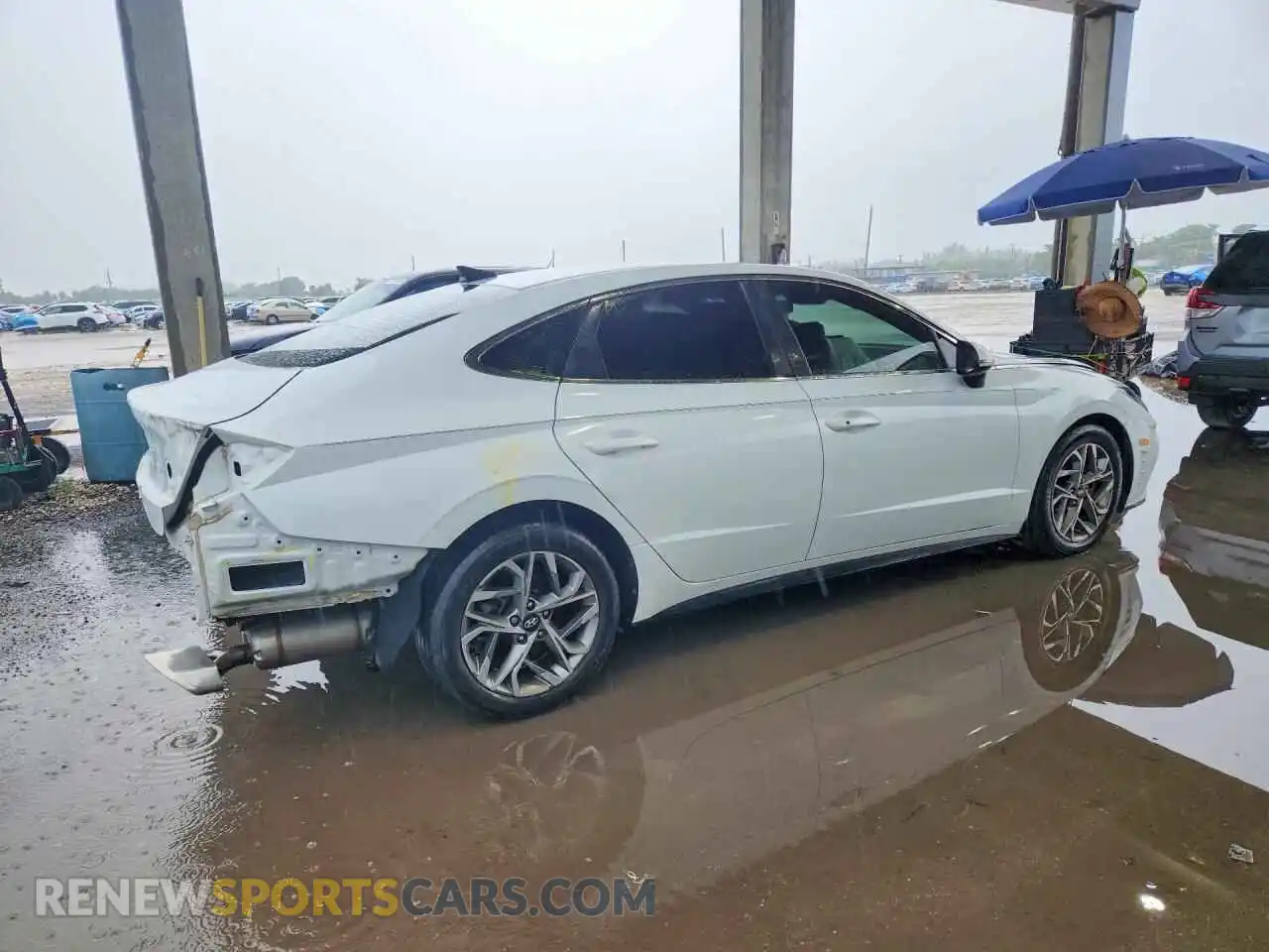 3 Photograph of a damaged car 5NPEL4JA8MH082354 HYUNDAI SONATA 2021
