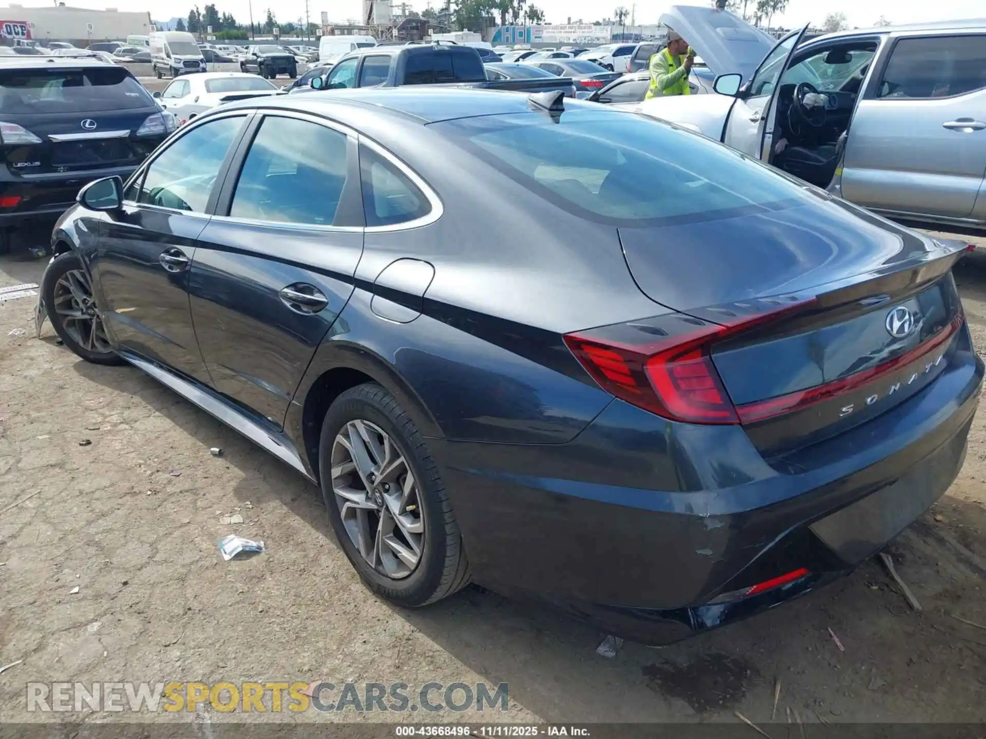 3 Photograph of a damaged car 5NPEL4JA8MH083438 HYUNDAI SONATA 2021