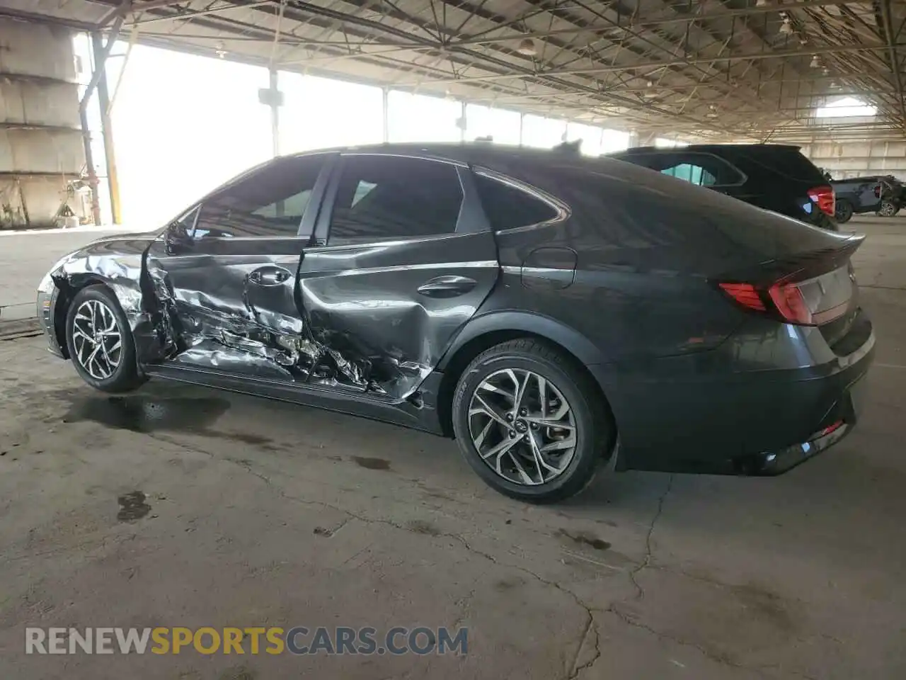 2 Photograph of a damaged car 5NPEL4JA8MH113733 HYUNDAI SONATA 2021