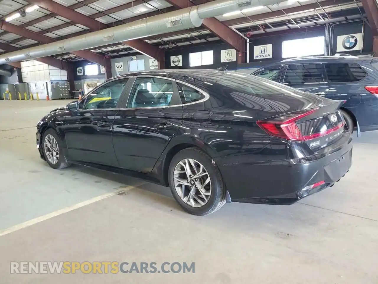 2 Photograph of a damaged car 5NPEL4JAXMH067113 HYUNDAI SONATA 2021