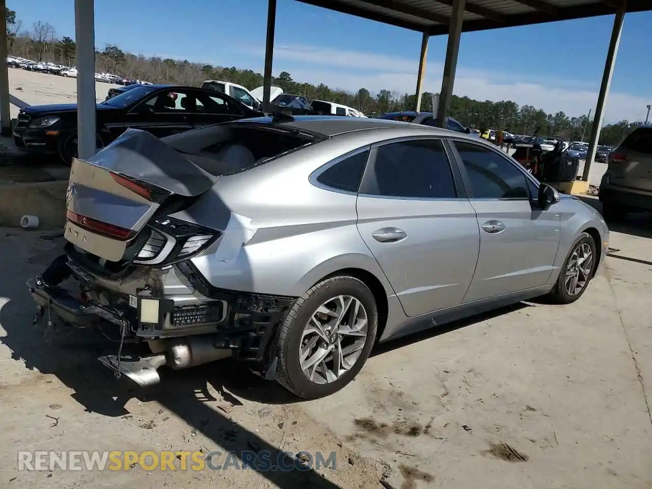 3 Photograph of a damaged car 5NPEL4JAXMH115032 HYUNDAI SONATA 2021