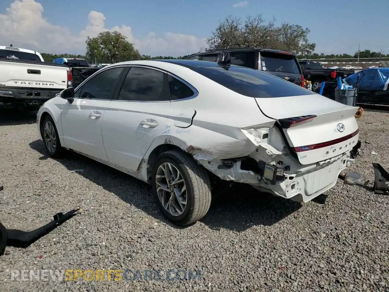 2 Photograph of a damaged car KMHL14JA4MA158720 HYUNDAI SONATA 2021