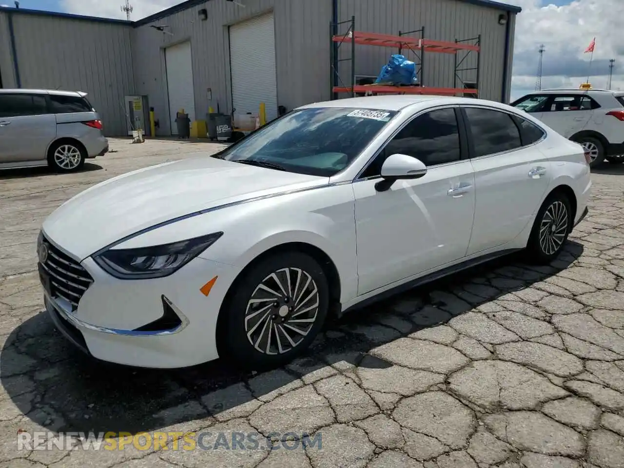 1 Photograph of a damaged car KMHL34JJ9MA024229 HYUNDAI SONATA 2021