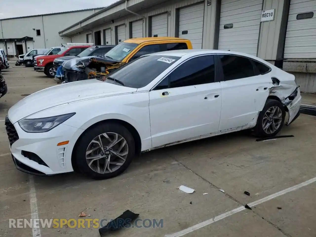 1 Photograph of a damaged car KMHL64JA0MA149627 HYUNDAI SONATA 2021