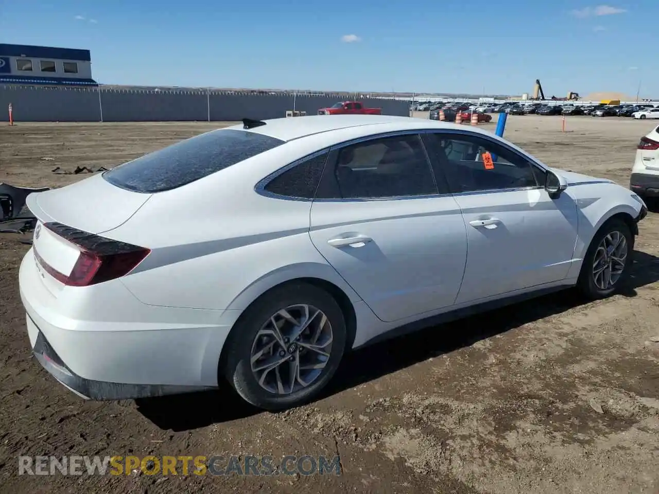 3 Photograph of a damaged car KMHL64JA2MA164632 HYUNDAI SONATA 2021