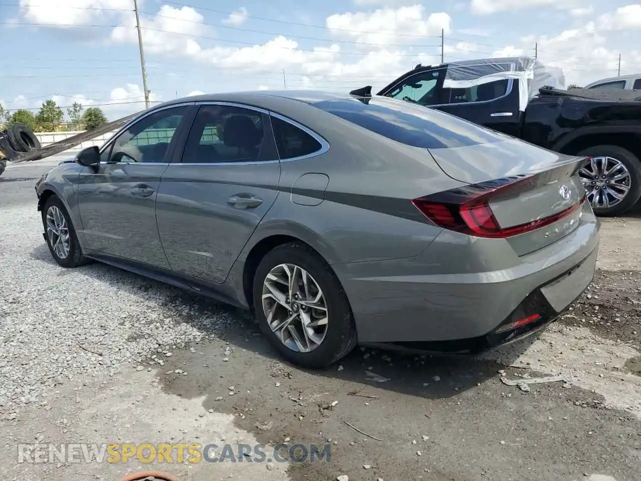 2 Photograph of a damaged car KMHL64JA8MA164294 HYUNDAI SONATA 2021