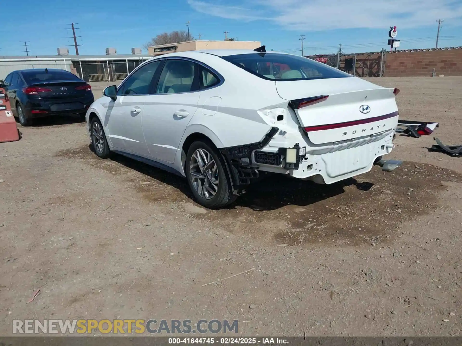 3 Photograph of a damaged car KMHL64JAXMA161106 HYUNDAI SONATA 2021