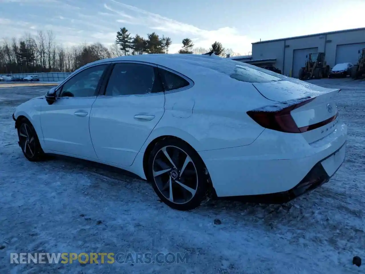 2 Photograph of a damaged car 5NPEJ4J28NH136624 HYUNDAI SONATA 2022