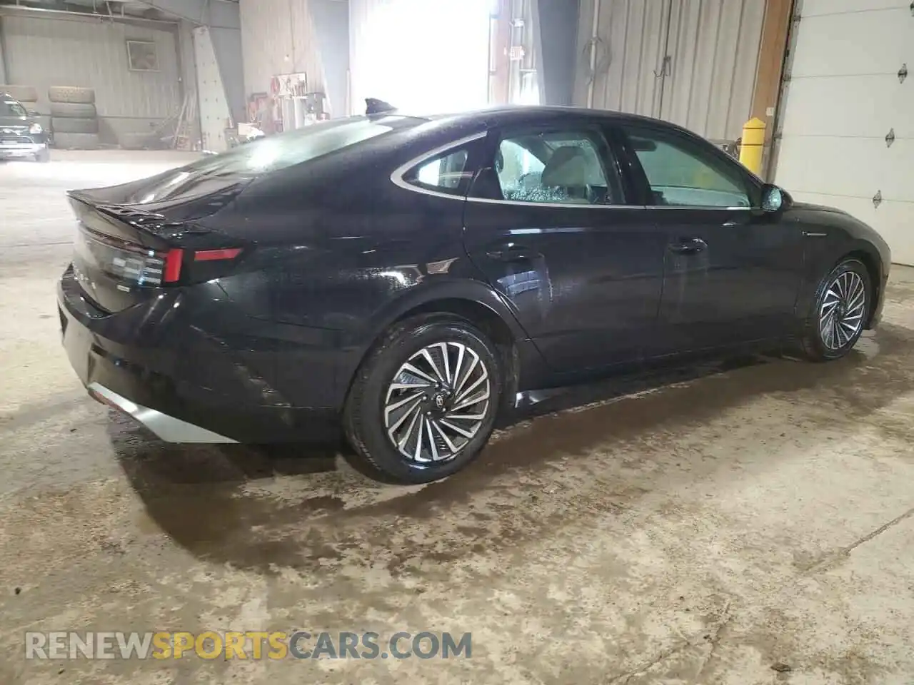 3 Photograph of a damaged car KMHL34JJ5RA095631 HYUNDAI SONATA 2024