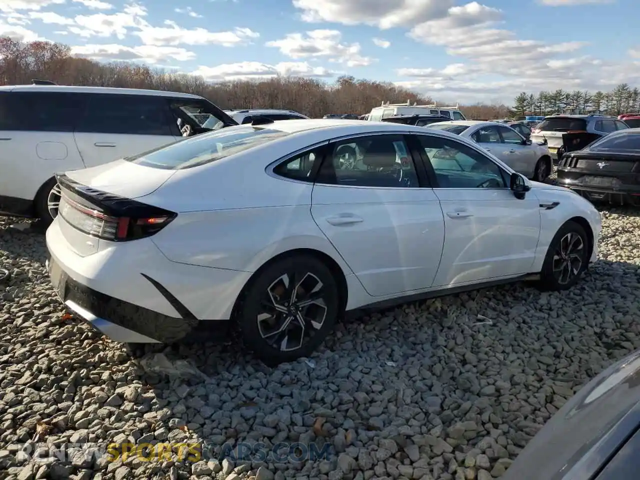 3 Photograph of a damaged car KMHL64JA3RA372963 HYUNDAI SONATA 2024