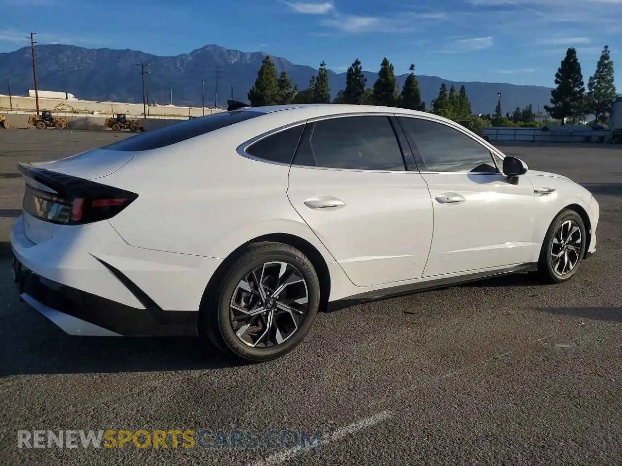 3 Photograph of a damaged car KMHL64JA3RA420185 HYUNDAI SONATA 2024