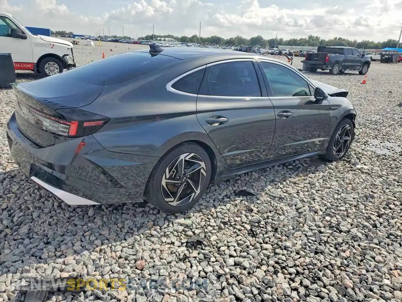 3 Photograph of a damaged car KMHL14JA9SA450179 HYUNDAI SONATA 2025
