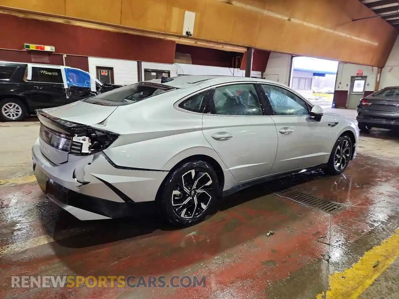 3 Photograph of a damaged car KMHL64JA4SA511178 HYUNDAI SONATA 2025